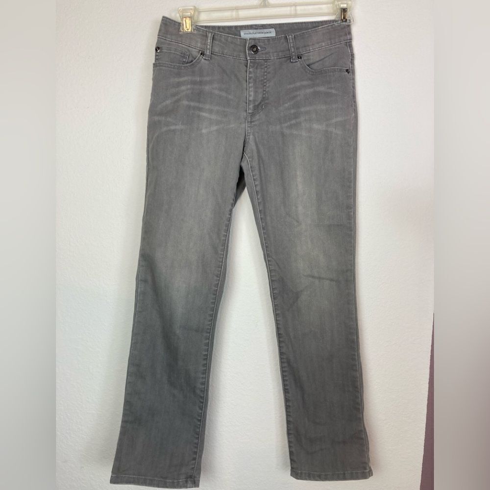 Chicos Platinum Gray Jeans w/ stretch size 0S Chicos NWOT